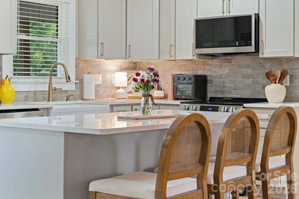 97 Paul Holland Road Canton, NC 28716