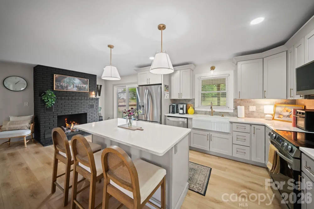 97 Paul Holland Road Canton, NC 28716