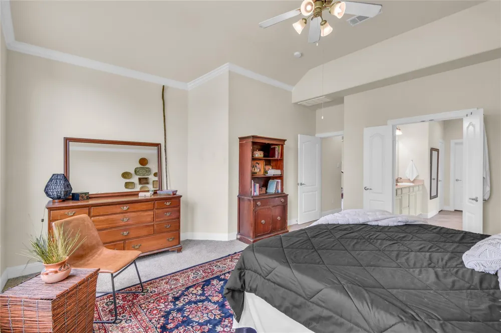 401 Bentwood Way Clute, TX 77531