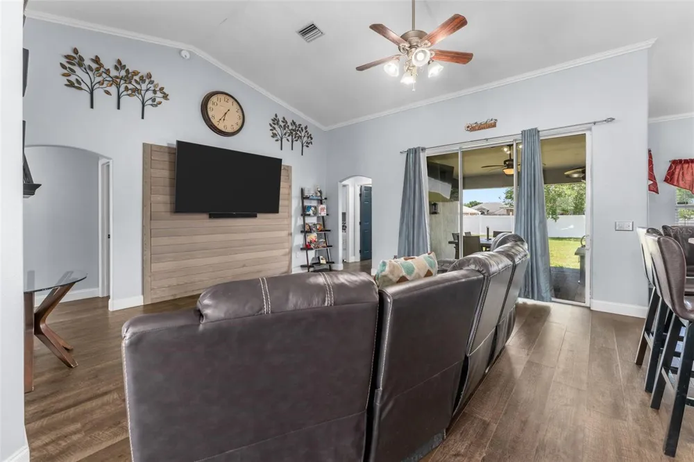 10161 SE 67TH TERRACE Belleview, FL 34420