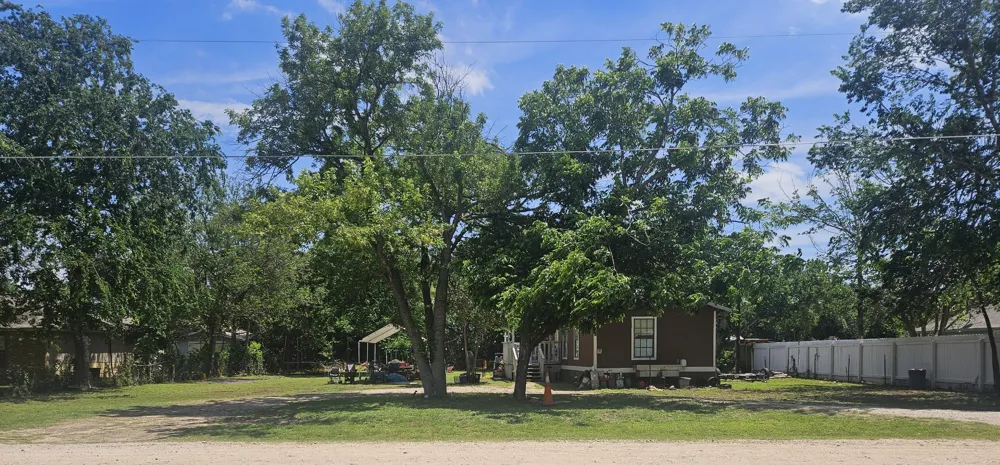 43 Skycrest Drive Martindale, TX 78655