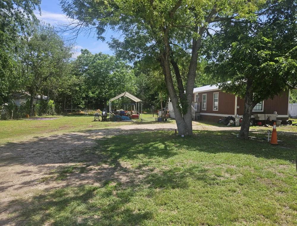 43 Skycrest Drive Martindale, TX 78655