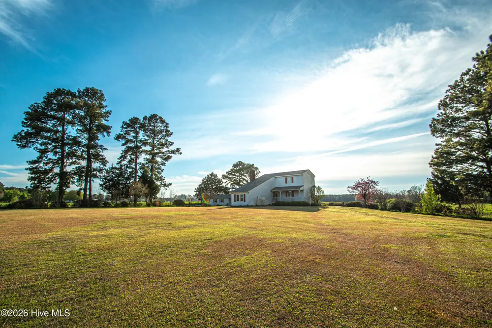 8564 S Nc 41 Highway Wallace, NC 28466