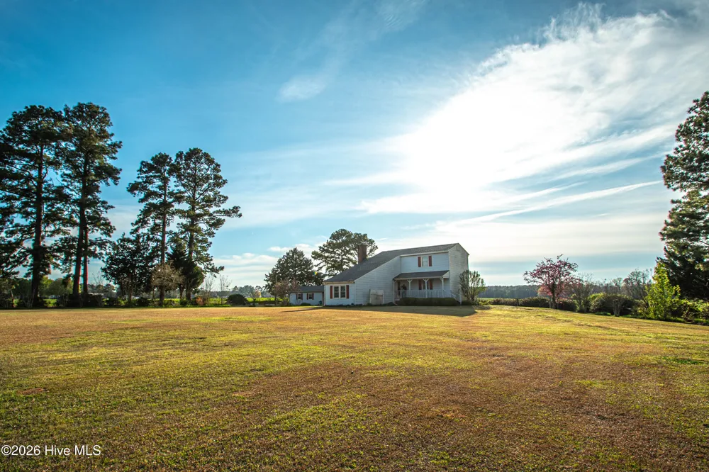 8564 S Nc 41 Highway Wallace, NC 28466