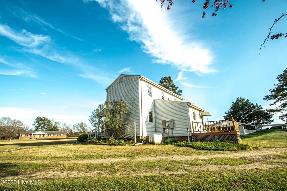 8564 S Nc 41 Highway Wallace, NC 28466
