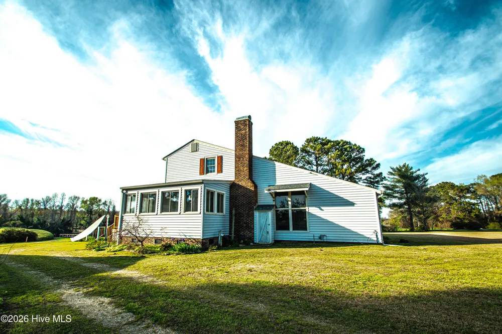 8564 S Nc 41 Highway Wallace, NC 28466