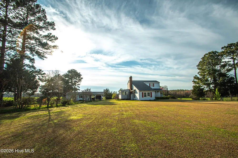 8564 S Nc 41 Highway Wallace, NC 28466