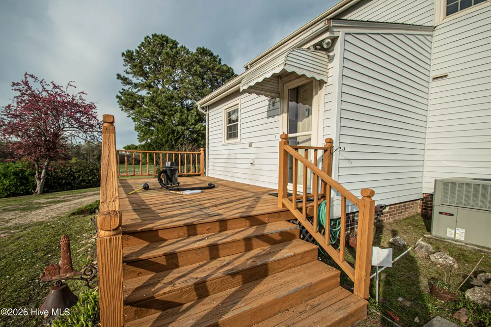 8564 S Nc 41 Highway Wallace, NC 28466