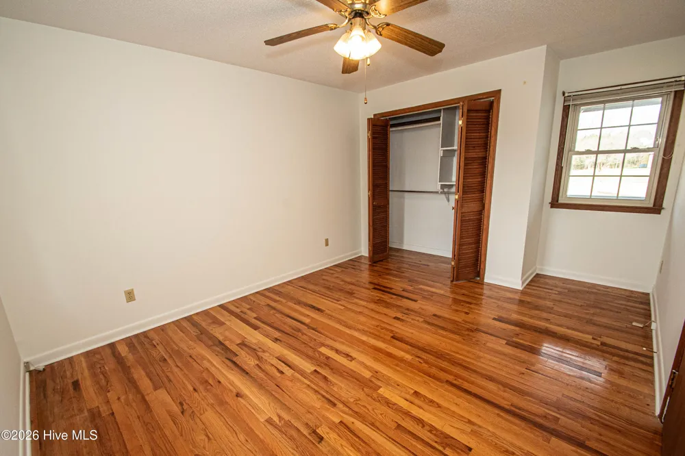 8564 S Nc 41 Highway Wallace, NC 28466
