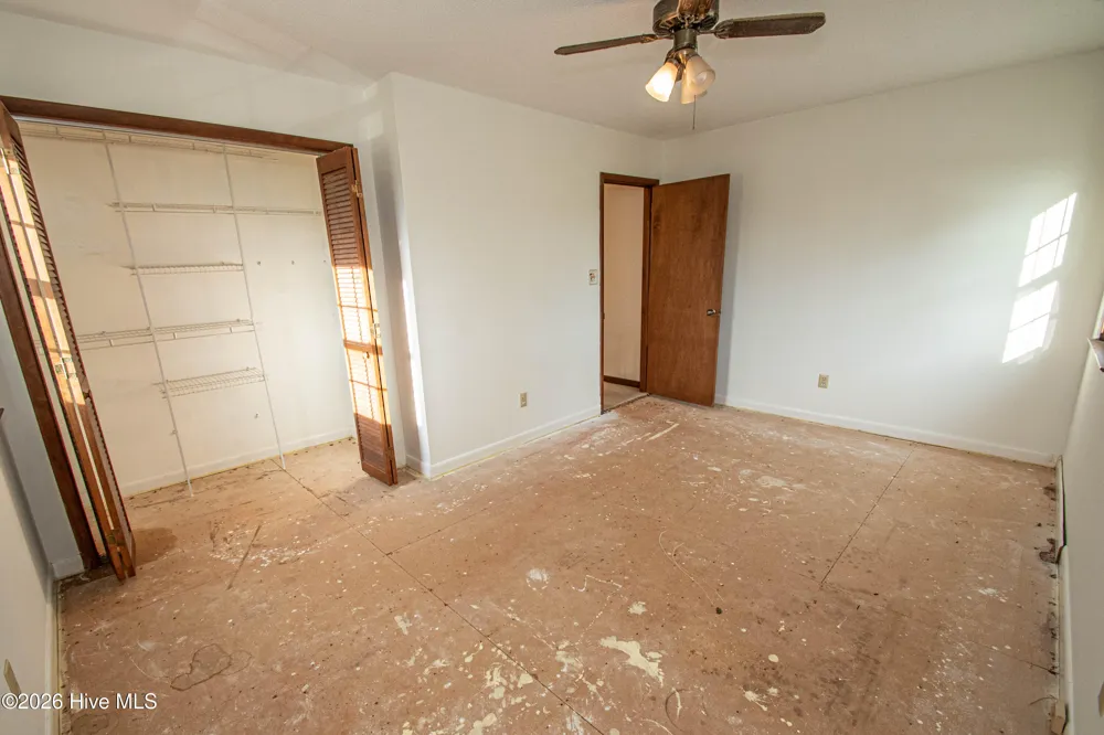 8564 S Nc 41 Highway Wallace, NC 28466