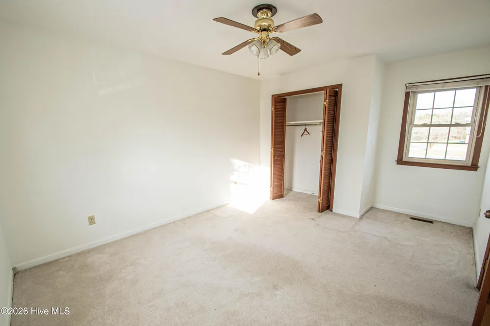 8564 S Nc 41 Highway Wallace, NC 28466