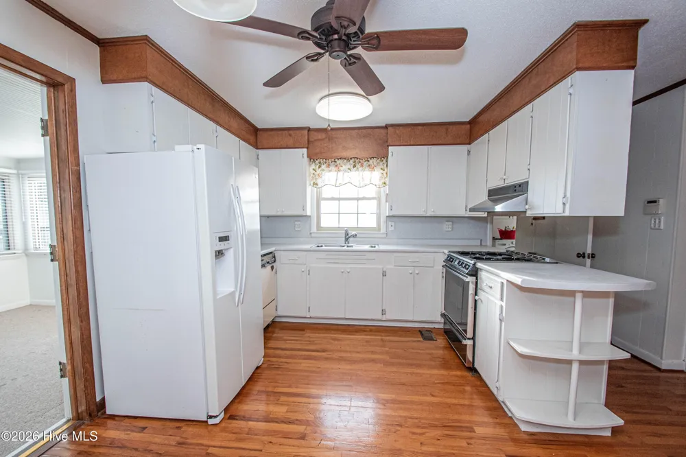 8564 S Nc 41 Highway Wallace, NC 28466