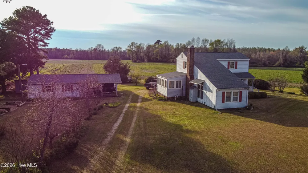8564 S Nc 41 Highway Wallace, NC 28466