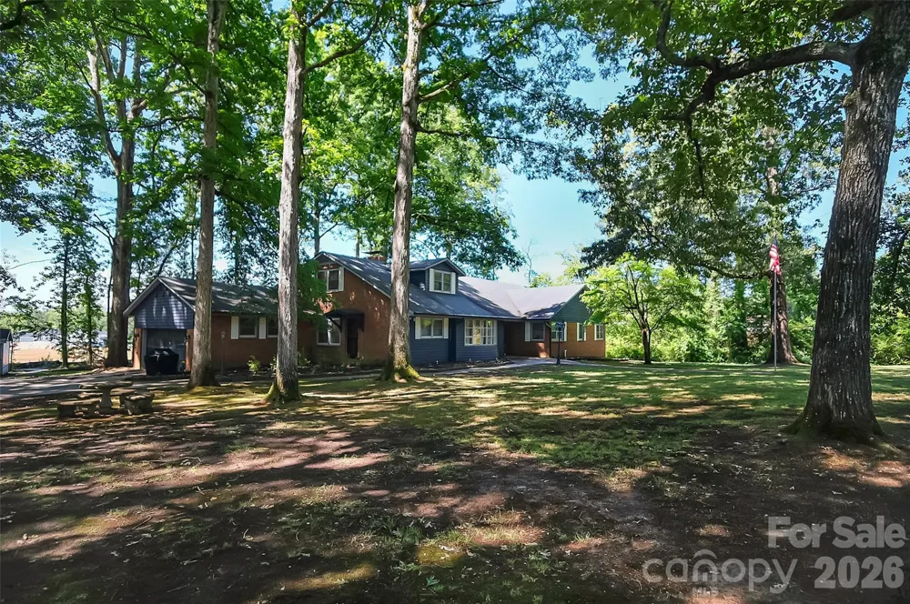808 Old Mt Holly Road Stanley, NC 28164
