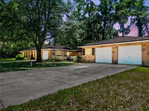 18202 OAKDALE RD