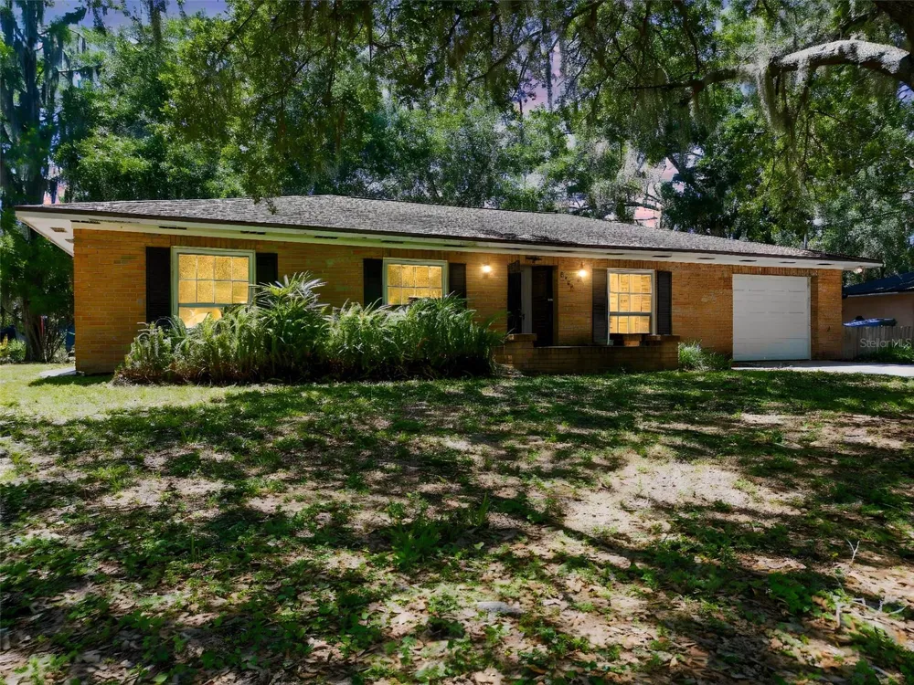 18202 OAKDALE RD Odessa, FL 33556