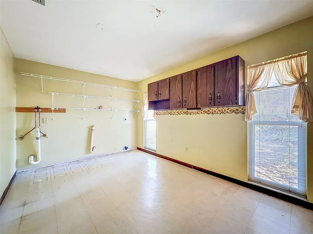 18202 OAKDALE RD Odessa, FL 33556