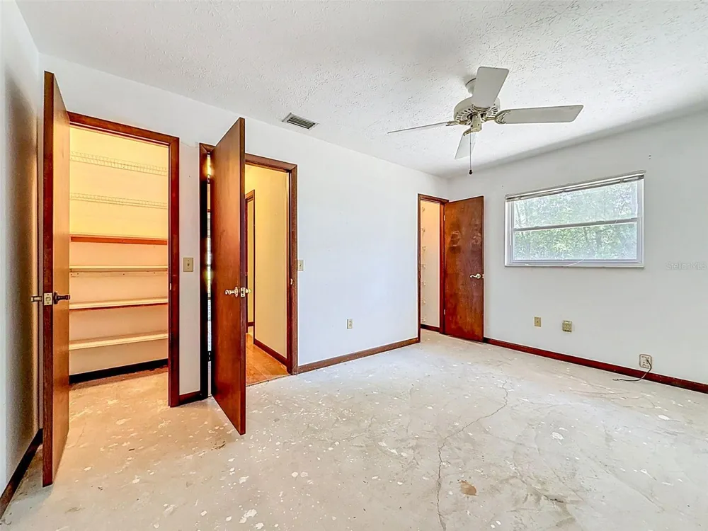 18202 OAKDALE RD Odessa, FL 33556