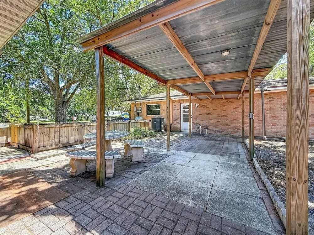 18202 OAKDALE RD Odessa, FL 33556