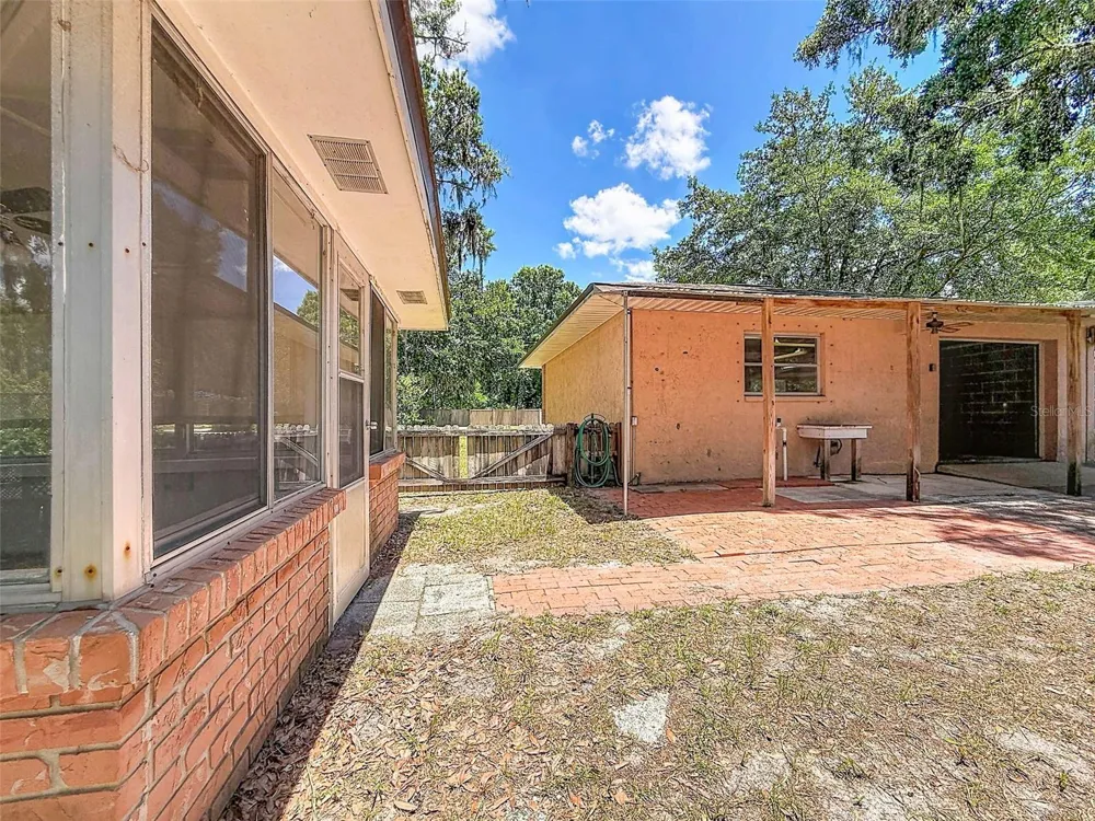 18202 OAKDALE RD Odessa, FL 33556