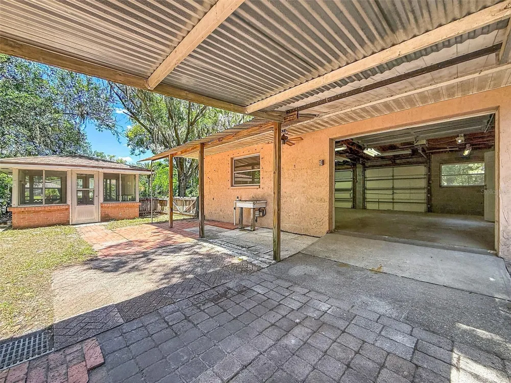 18202 OAKDALE RD Odessa, FL 33556