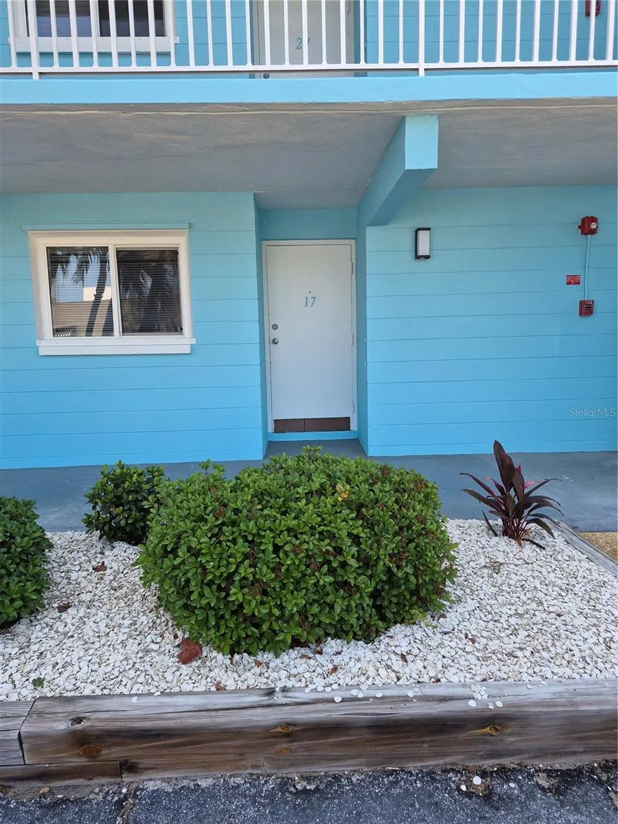1505 PASS A GRILLE WAY #17 St Pete Beach, FL 33706