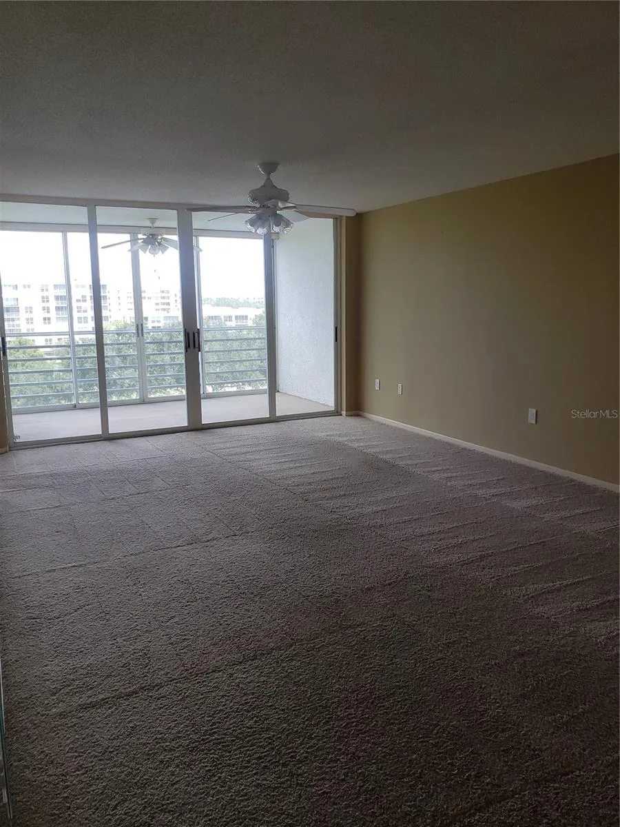 1505 PASS A GRILLE WAY #17 St Pete Beach, FL 33706