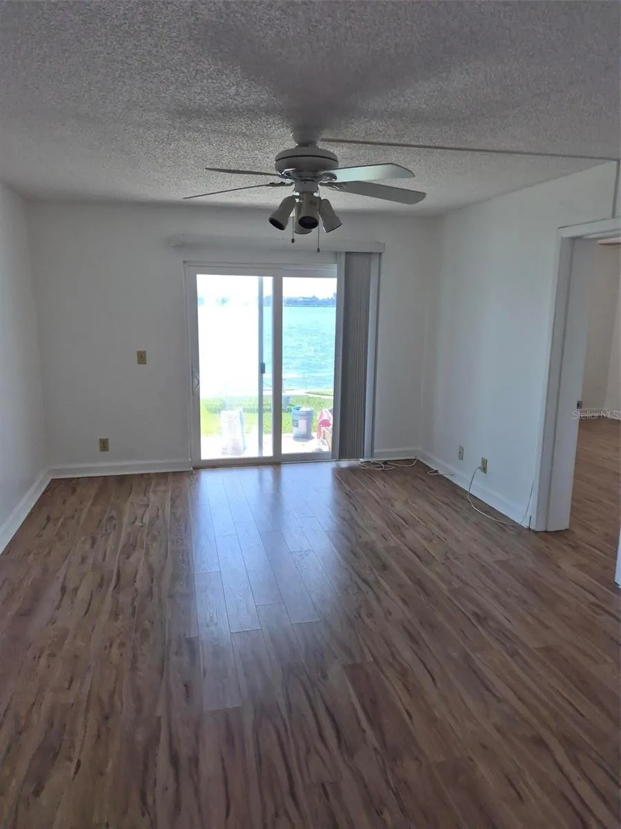1505 PASS A GRILLE WAY #17 St Pete Beach, FL 33706