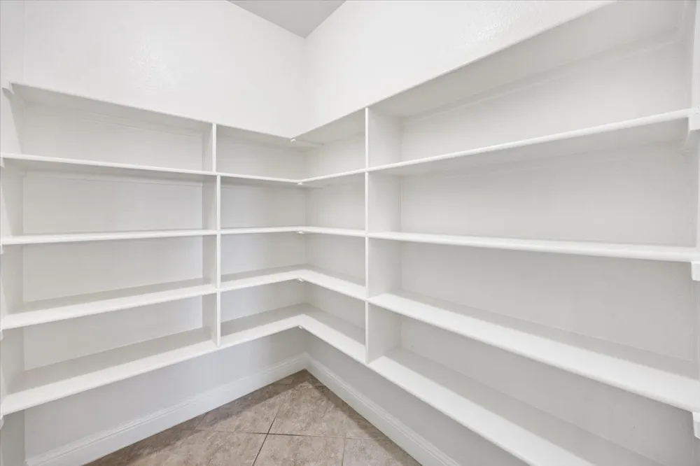 134 Pinewood Avenue Red Oak, TX 75154