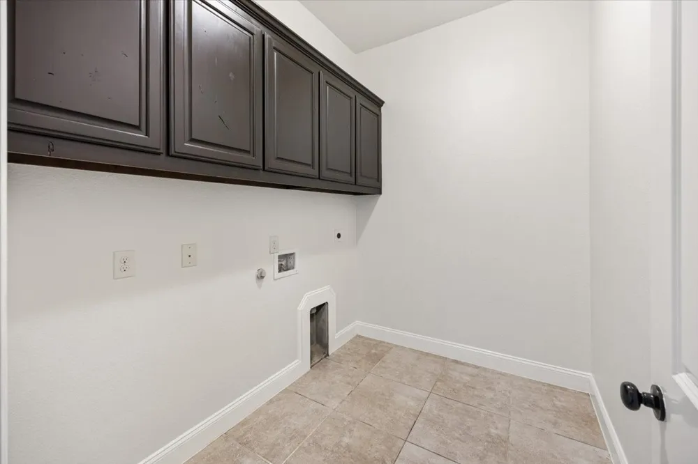 134 Pinewood Avenue Red Oak, TX 75154