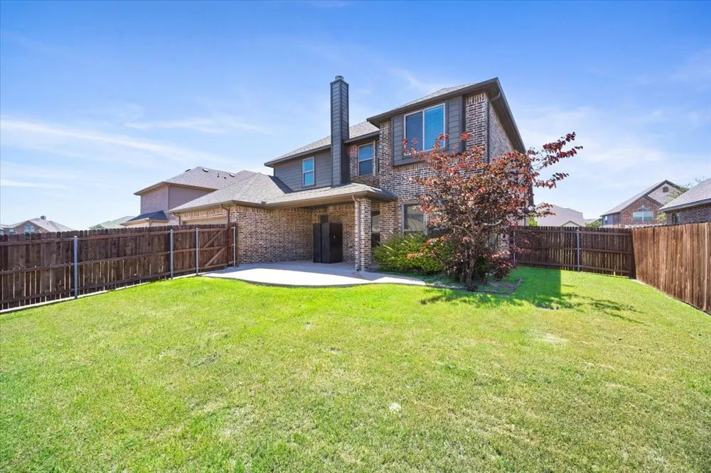 134 Pinewood Avenue Red Oak, TX 75154