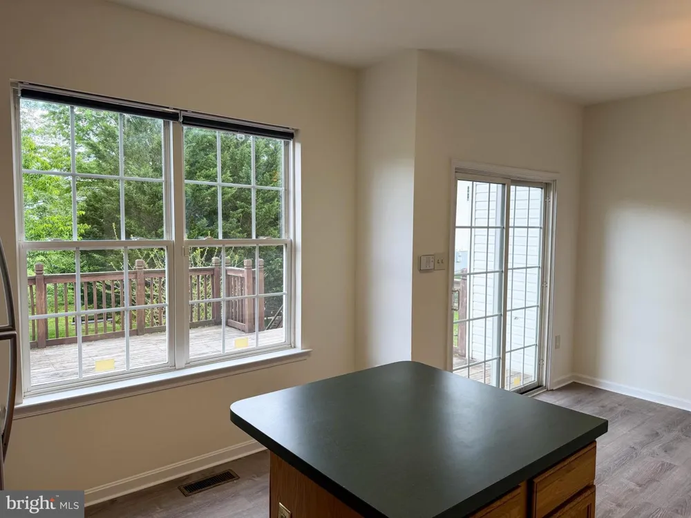 99 HIGHLAND CIRCLE Newark, DE 19713