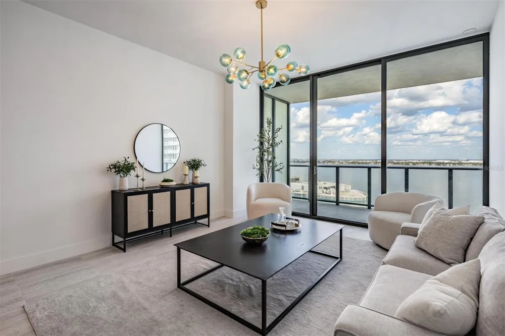3015 S YSABELLA AVENUE #2003 Tampa, FL 33629