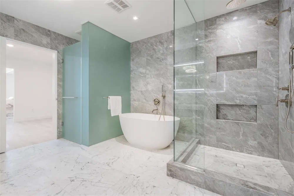 3015 S YSABELLA AVENUE #2003 Tampa, FL 33629