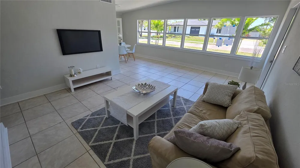 3167 IRVING STREET Sarasota, FL 34237