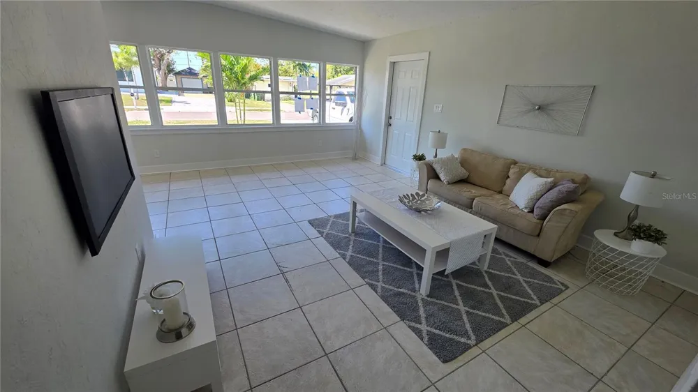 3167 IRVING STREET Sarasota, FL 34237