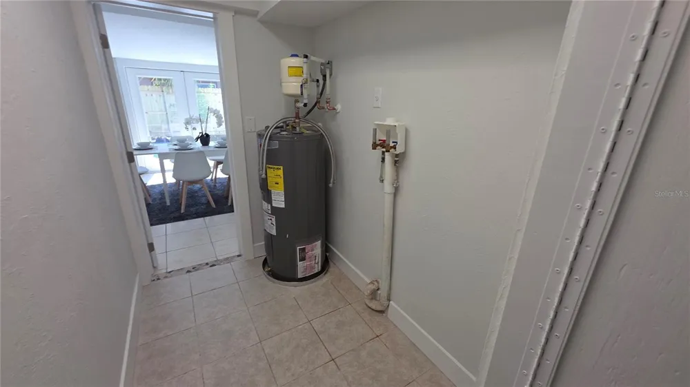 3167 IRVING STREET Sarasota, FL 34237