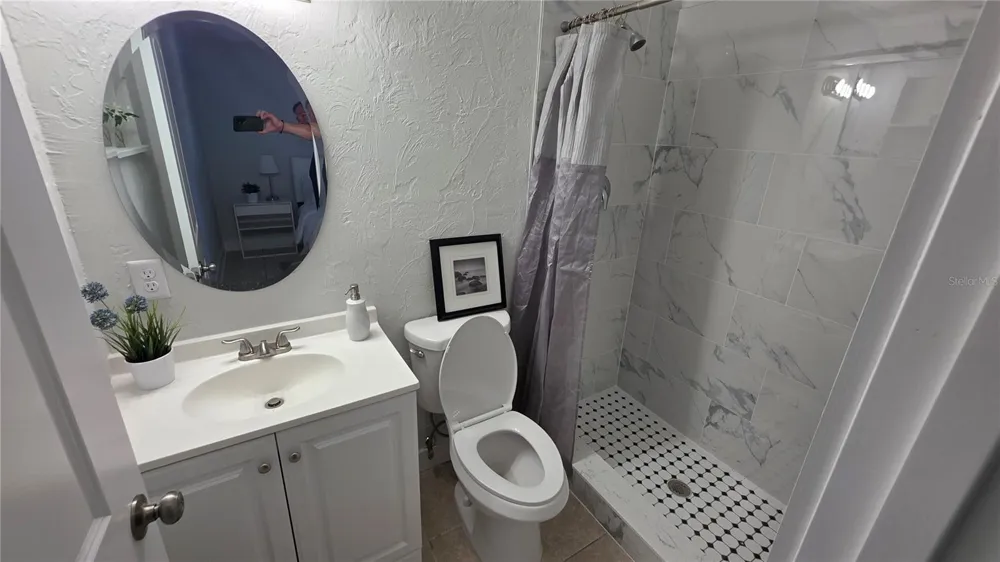 3167 IRVING STREET Sarasota, FL 34237