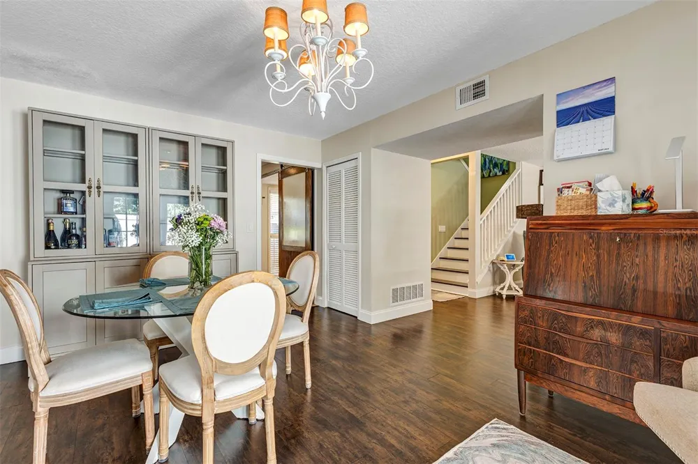 121 CROWN POINT CIRCLE #121 Longwood, FL 32779