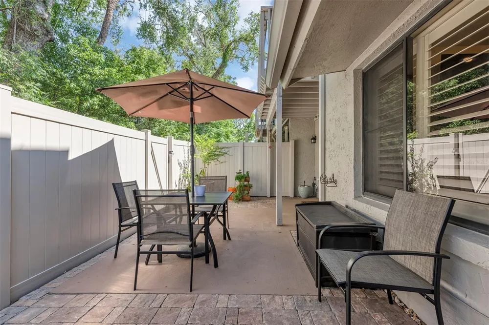 121 CROWN POINT CIRCLE #121 Longwood, FL 32779