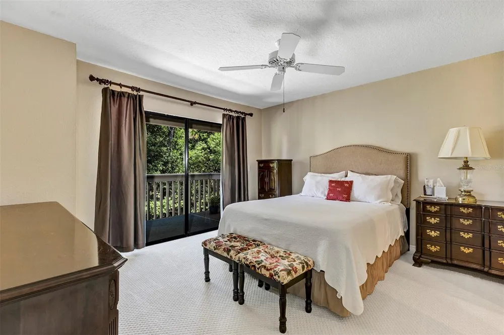 121 CROWN POINT CIRCLE #121 Longwood, FL 32779