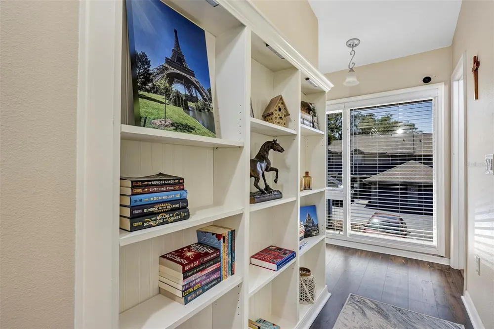 121 CROWN POINT CIRCLE #121 Longwood, FL 32779