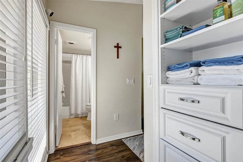 121 CROWN POINT CIRCLE #121 Longwood, FL 32779