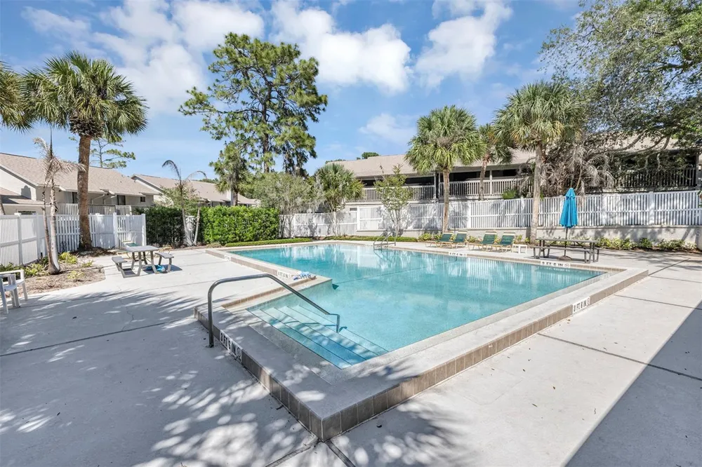 121 CROWN POINT CIRCLE #121 Longwood, FL 32779