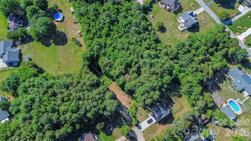 138 Continental Drive Mooresville, NC 28117