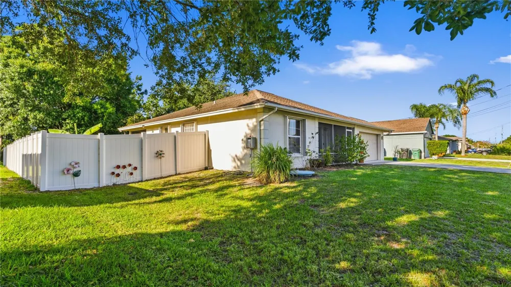 2001 SW FEARS AVENUE Port St Lucie, FL 34953