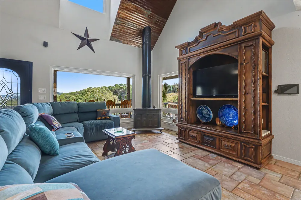 9859 Hodge Canyon Drive Salado, TX 76571