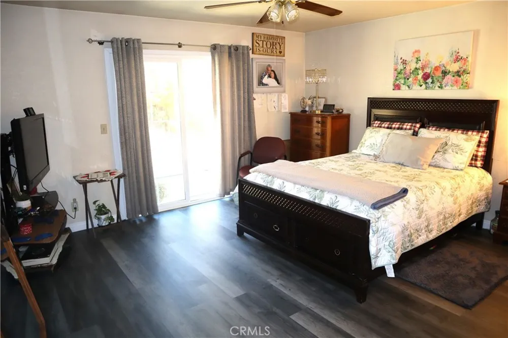 14955 Elizabeth Lake Lake Hughes, CA 93532