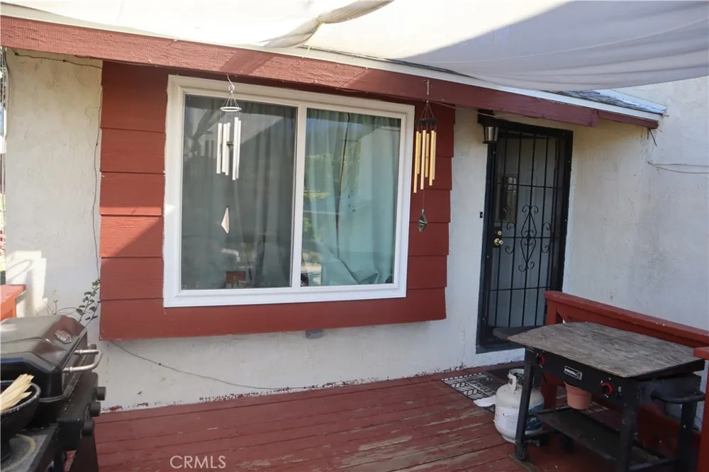 14955 Elizabeth Lake Lake Hughes, CA 93532