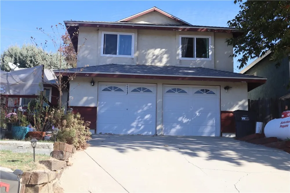 14955 Elizabeth Lake Lake Hughes, CA 93532